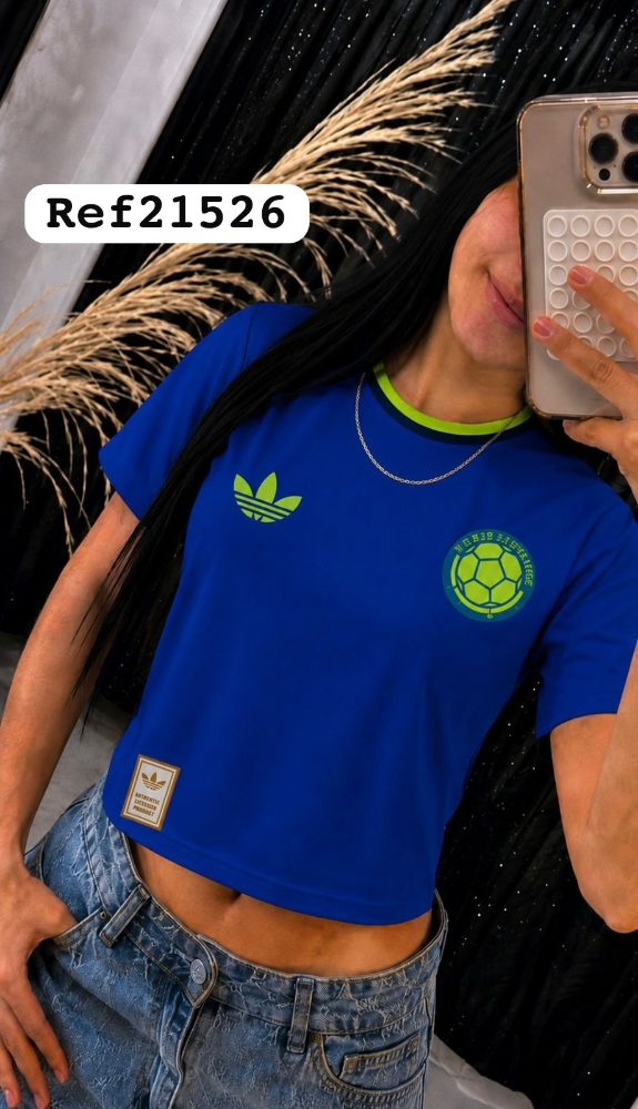 Blusa 32 · Ref. DEMO-B32