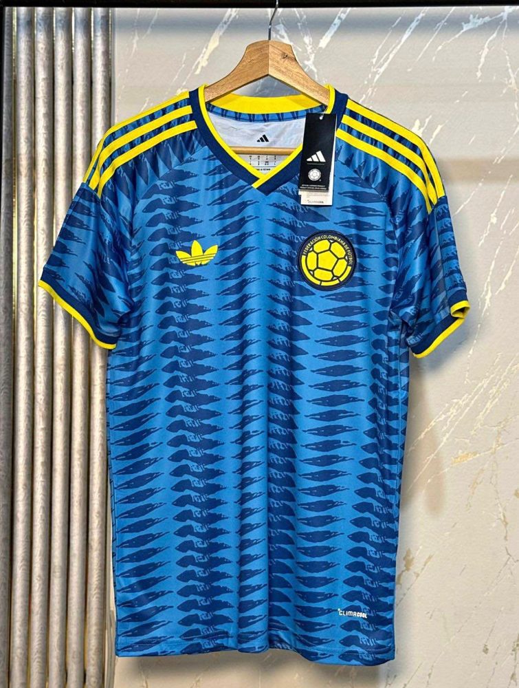 Camiseta Colombia 12 · Ref. DEMO-CC12