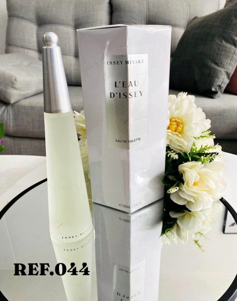 Perfume dama 19 · Ref. 044